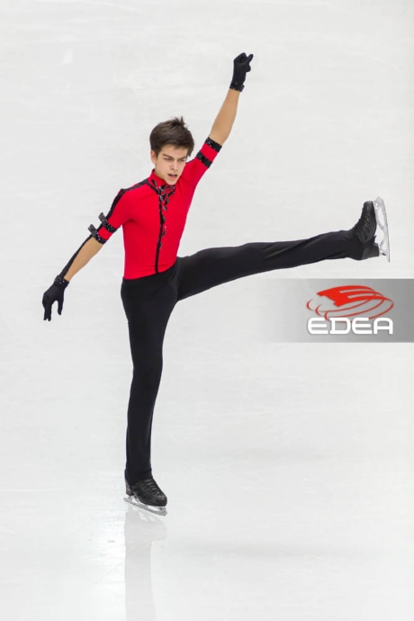 Ice Gallery Skates U.S.